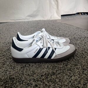 6.5 Samba’s Adidas Women’s